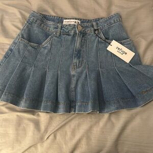 Denim skirt
